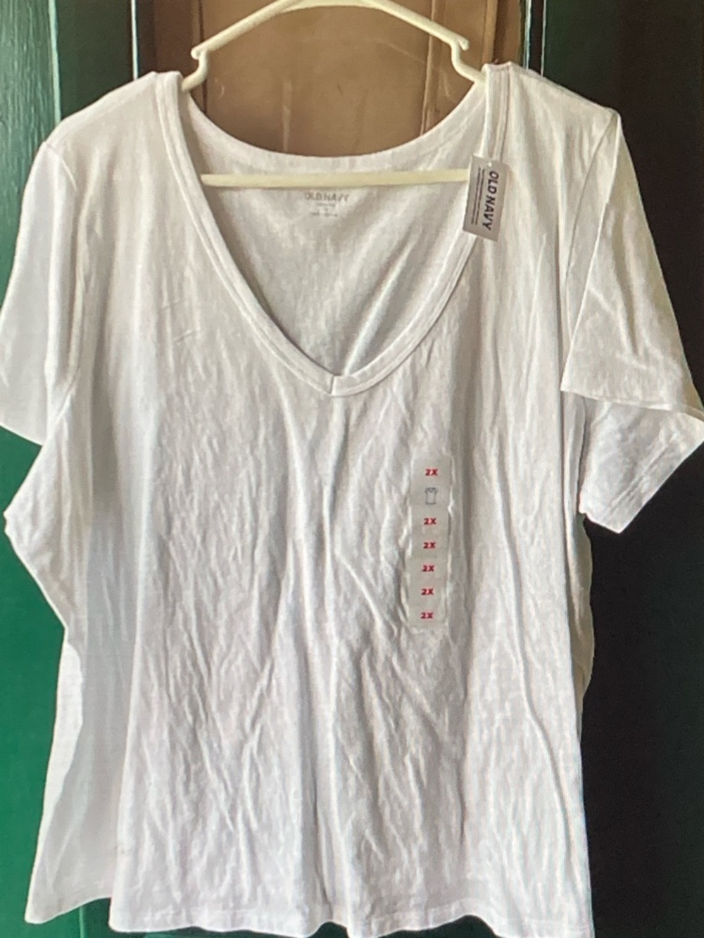 Old Navy White Short Sleeve V-Neck Tee